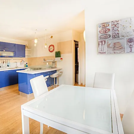 Apartman Nicchio Bright And Design Loft